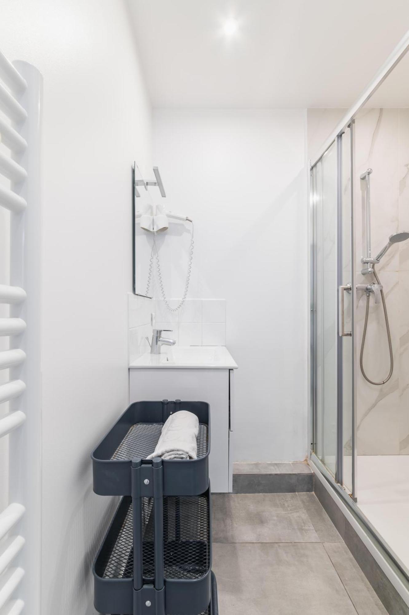 Charmant Appartement Calme Place Du Trocadero - 4P - Flat-Guest باريس المظهر الخارجي الصورة