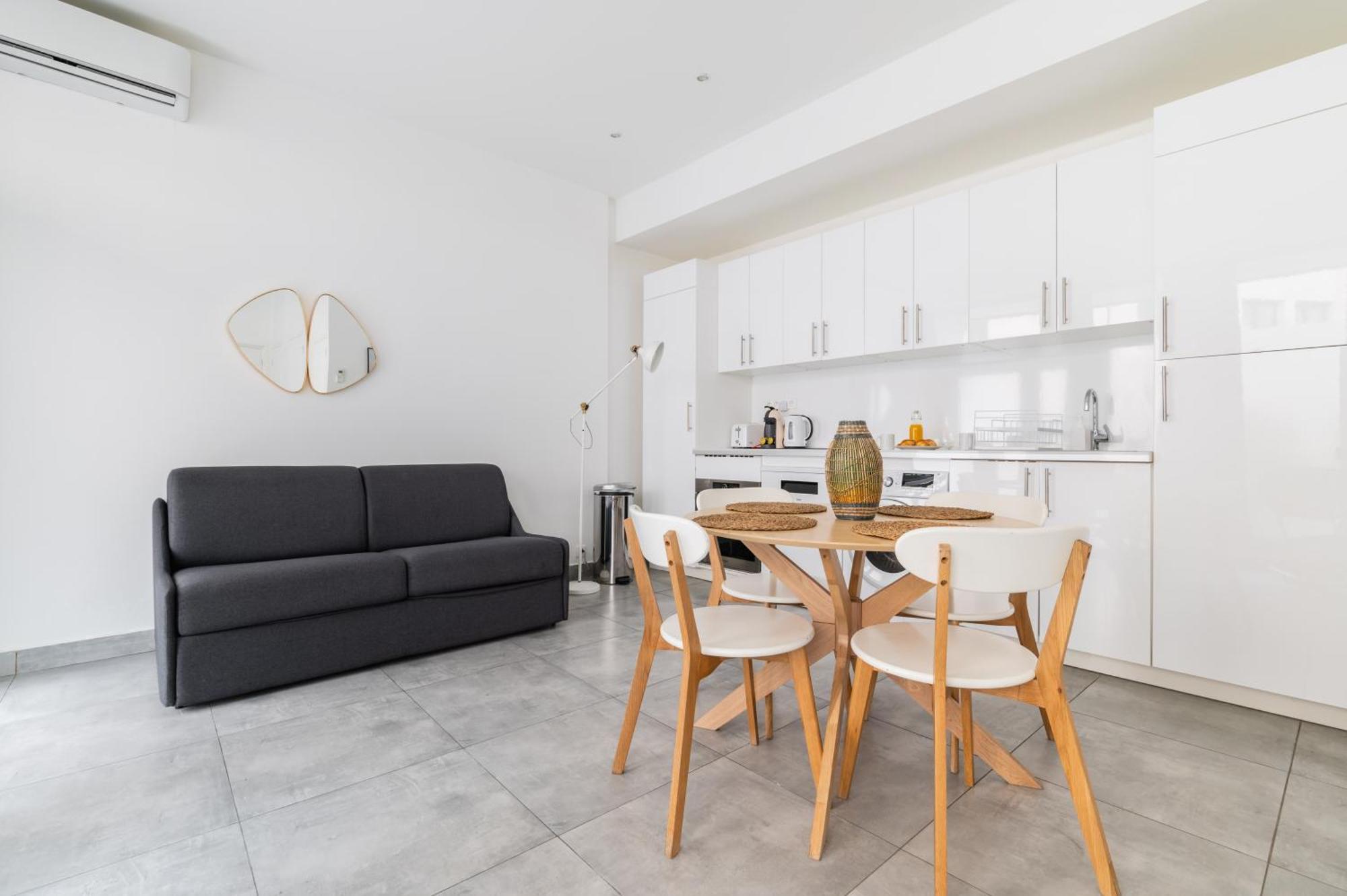 Charmant Appartement Calme Place Du Trocadero - 4P - Flat-Guest باريس المظهر الخارجي الصورة